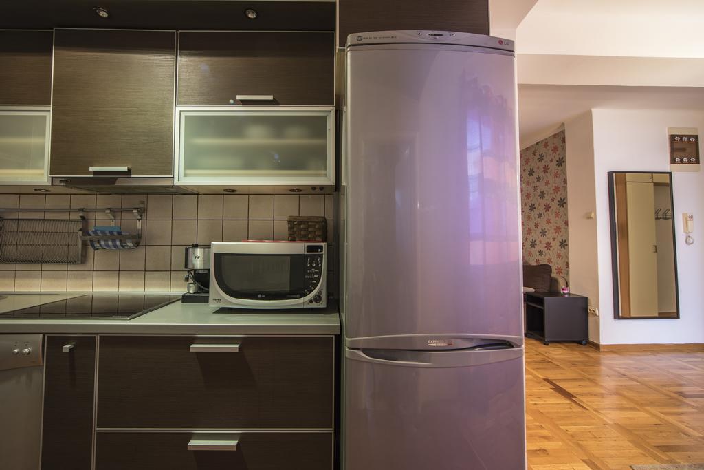 D-Home Apartment Belgrado Buitenkant foto